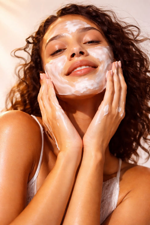 ✨ UM Royal Glow Cream – Soft, Bright & Beautiful Skin